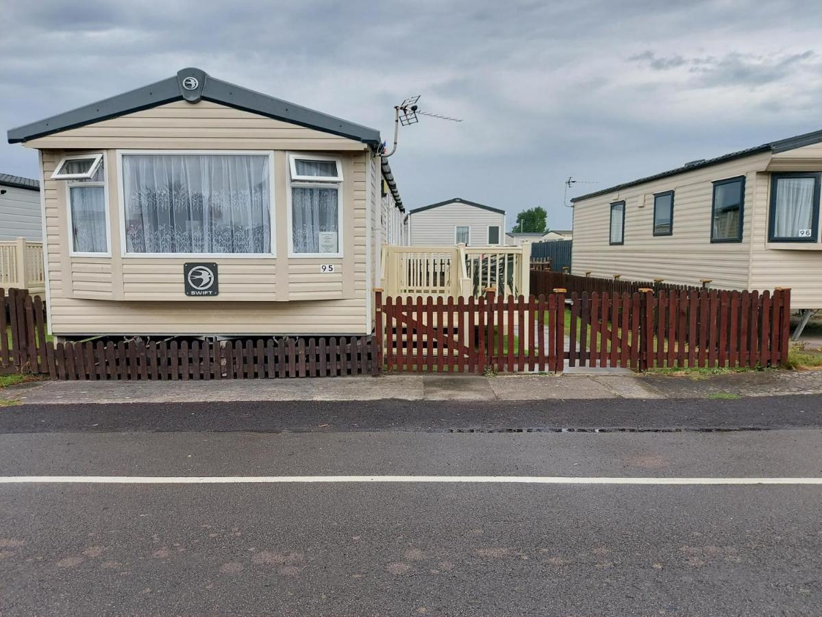 95 Holiday Resort Unity 3 Bed Passes Included Brean Kültér fotó