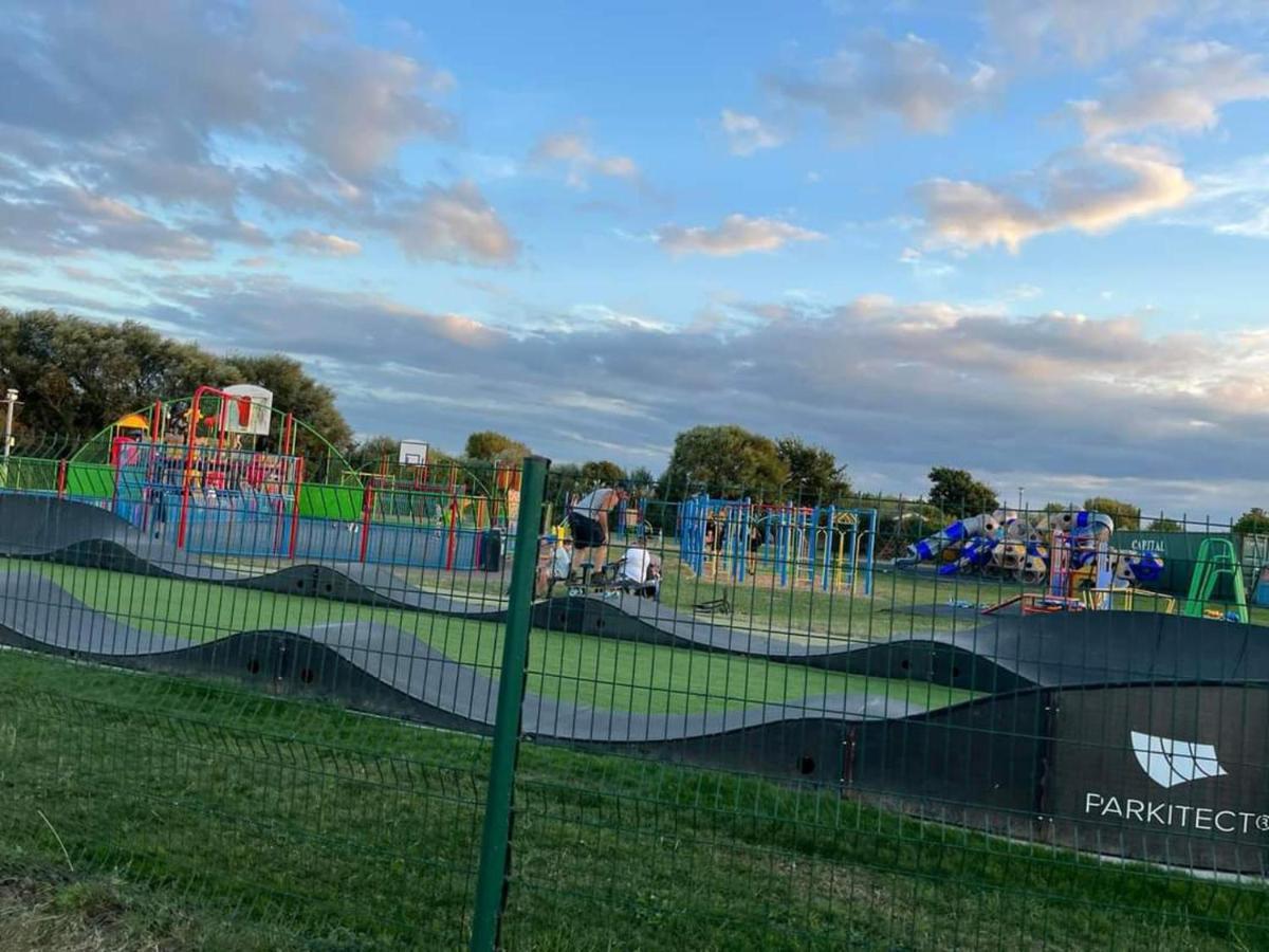 95 Holiday Resort Unity 3 Bed Passes Included Brean Kültér fotó